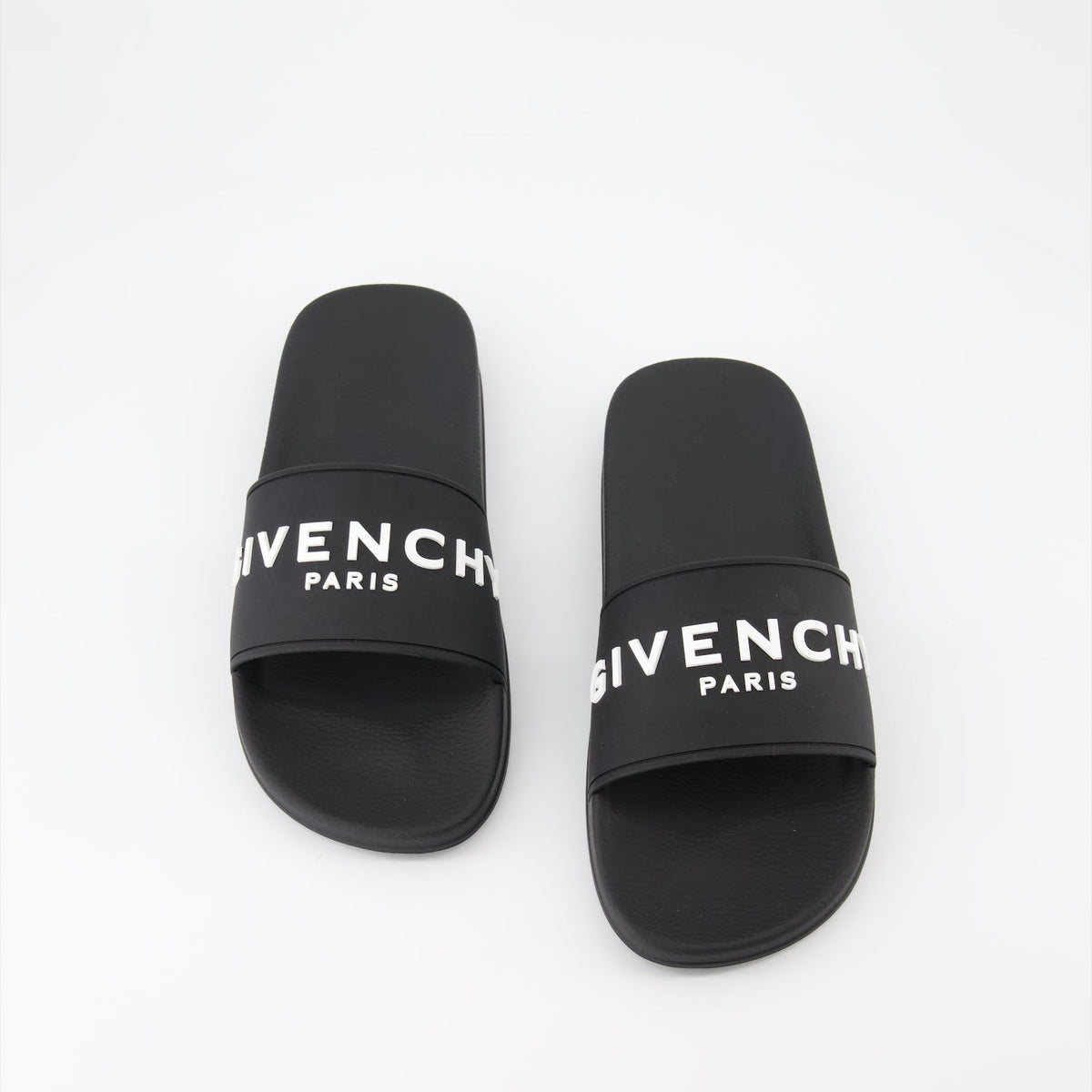 Logo sandals