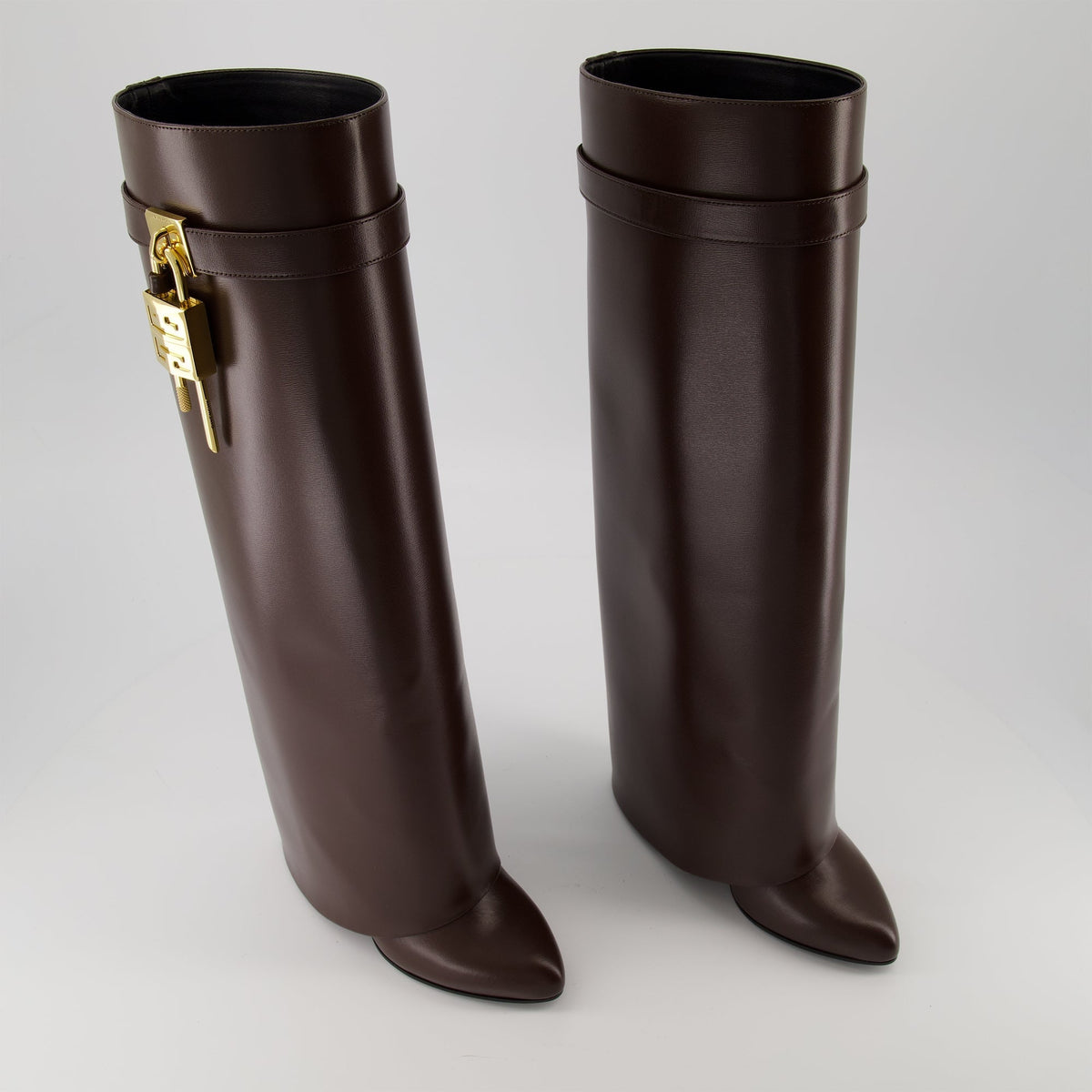 Shark Lock Brown Boots
