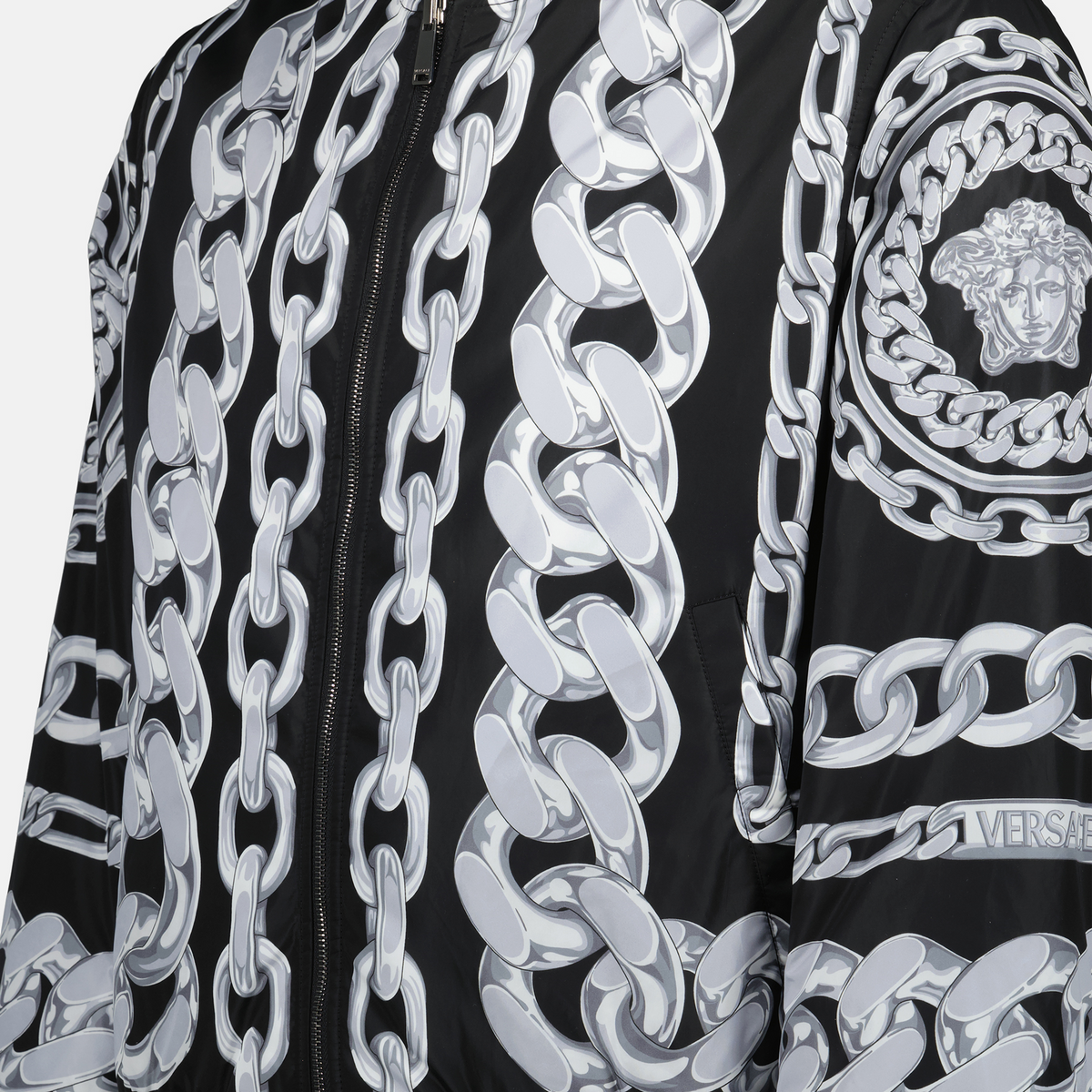 Reversible bomber jacket